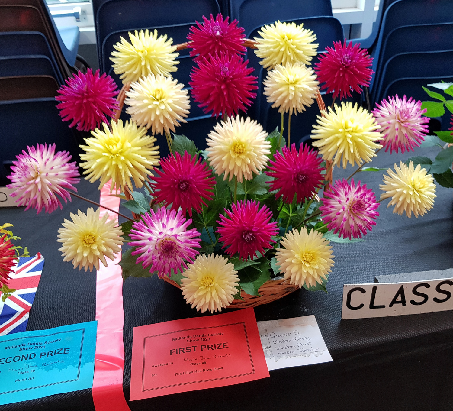 Marie-Jane wins basket class